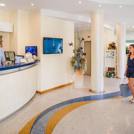 Hotel Baia Bianca Diano Marina Exteriér fotografie